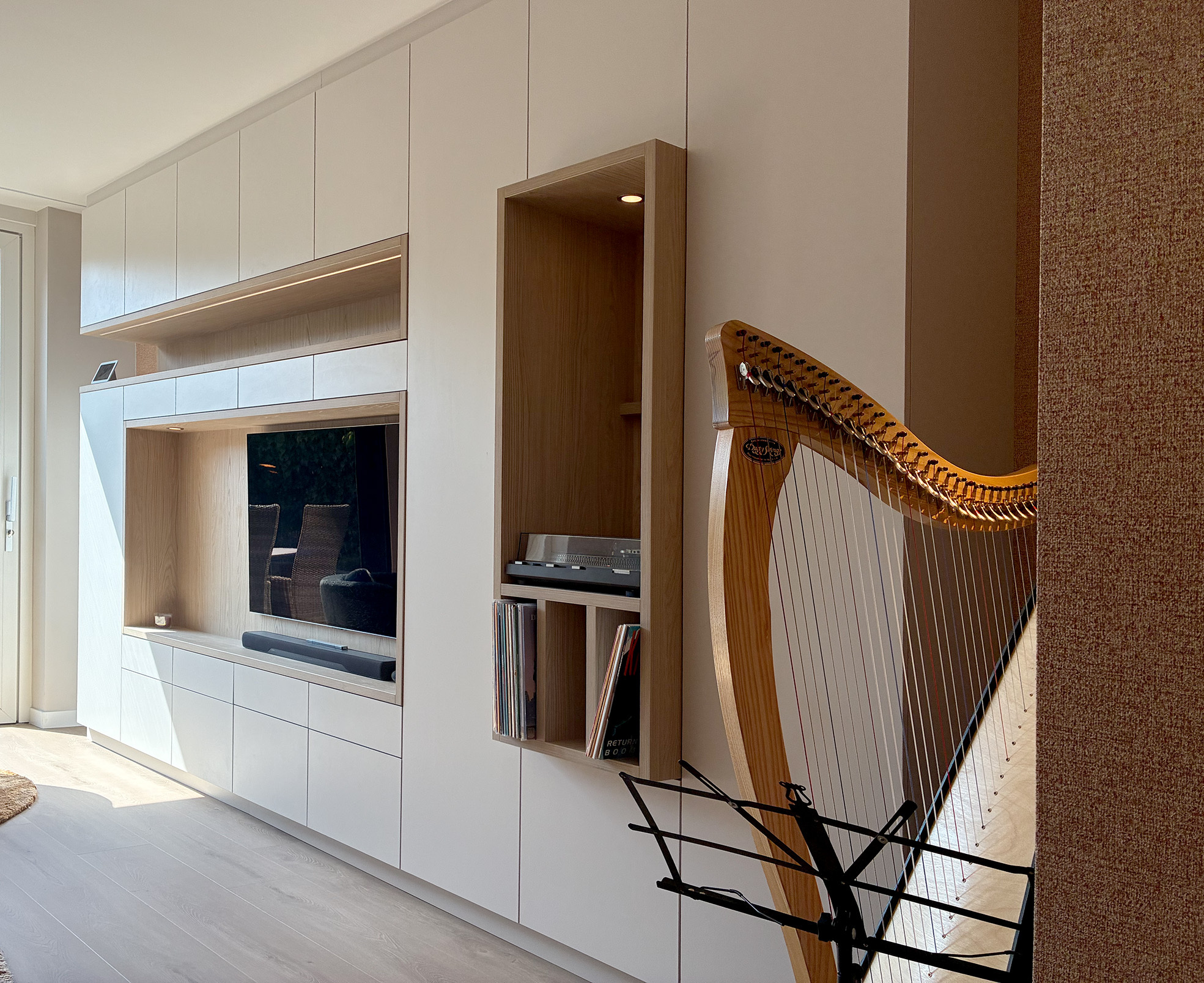 TV en audio kast